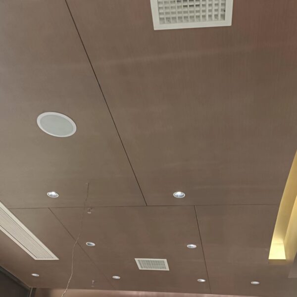 背景音乐音响